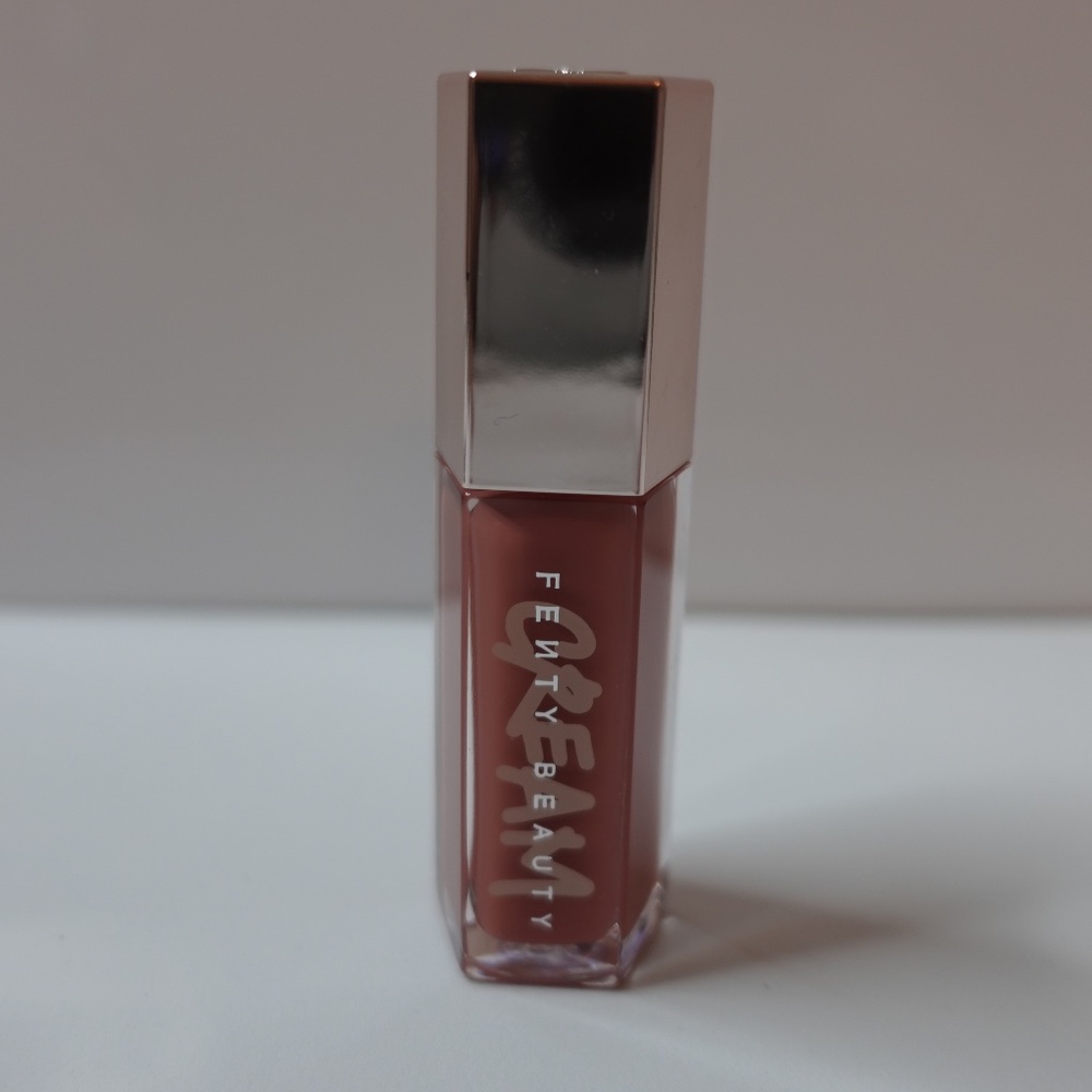 FENTY BEAUTY Gloss Bomb Lip Cream in Fenty Glow